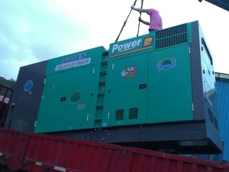 田家庵柴油发电机组转速不稳定时，如何对发动机进行维护？