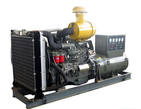 田家庵汽油发电机组冬季保养时,燃油系统需要注意什么?